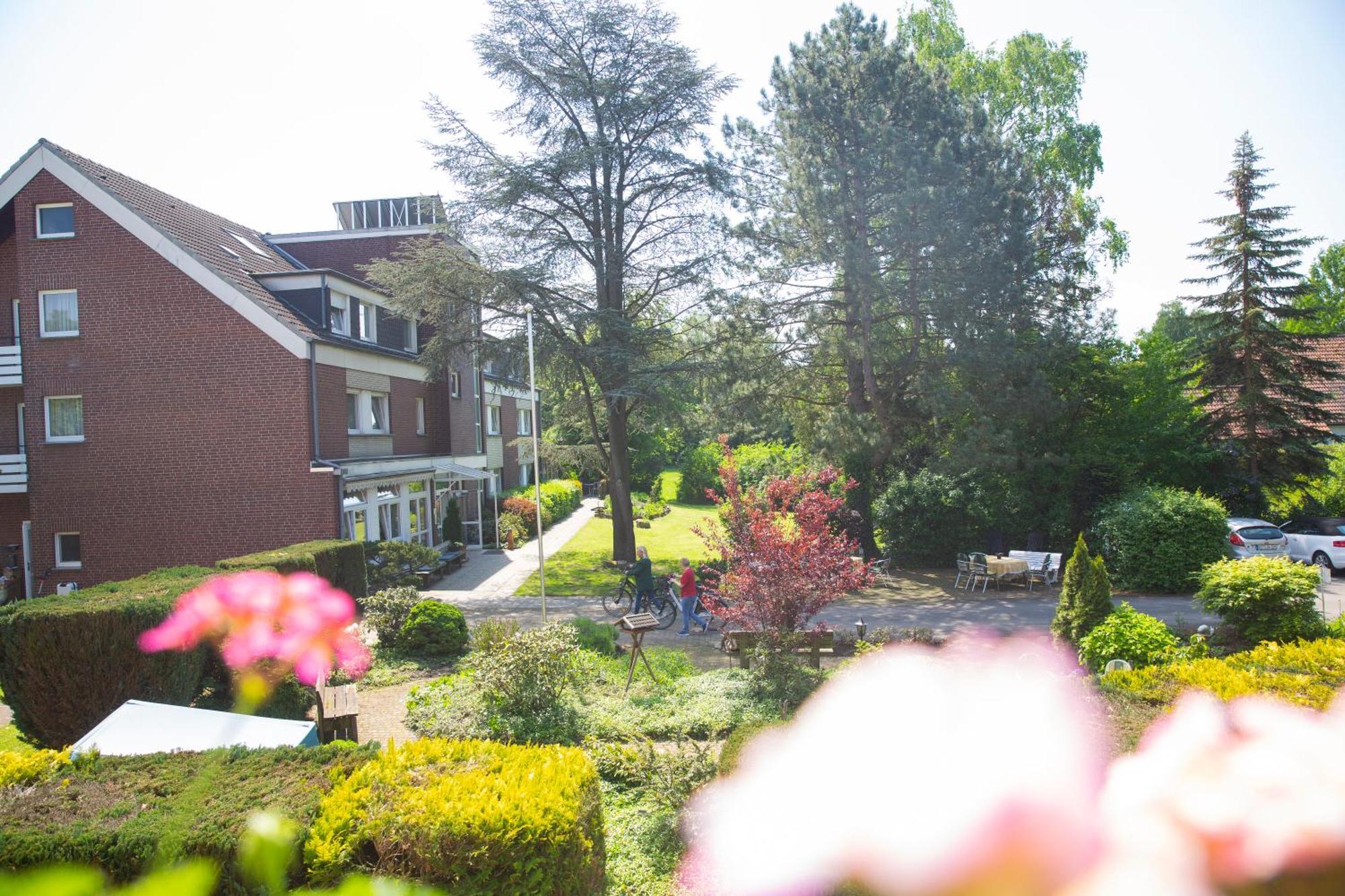 Hotel-Pension Haus Holtdirk Lippstadt Ngoại thất bức ảnh